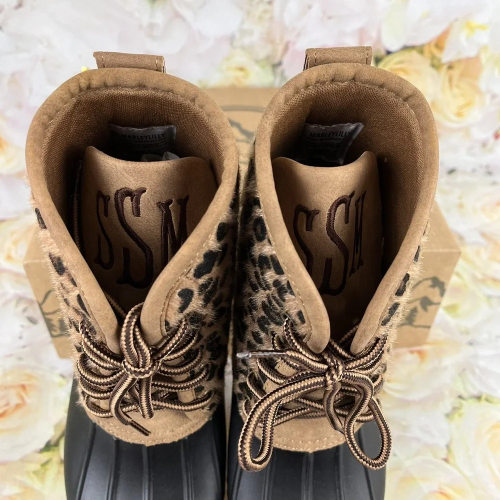 Marley Lilly Duck Boots Size 6 Womens Leopard Cheetah Faux Fur SSM Monogram NEW